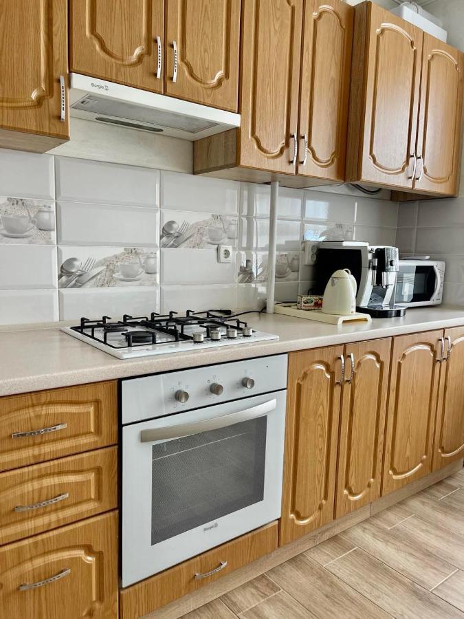Atlant Luxury Family Apart Поряд З Тц Депот, Безконтактне Заселення Черновцы Экстерьер фото