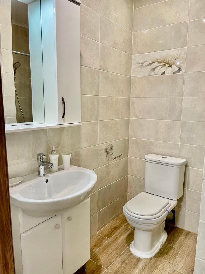 Atlant Luxury Family Apart Поряд З Тц Депот, Безконтактне Заселення Черновцы Экстерьер фото